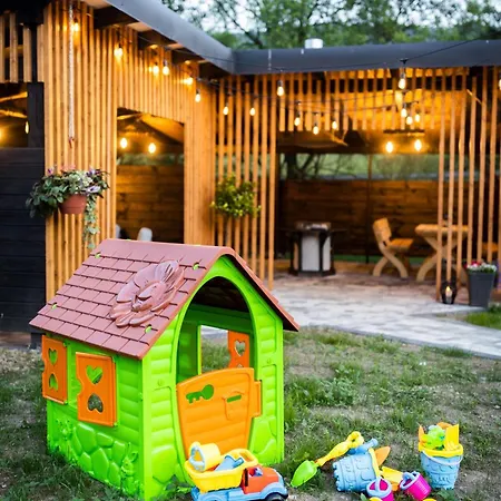 بيت للعطل Beskid Loft House - W Gorach Sól