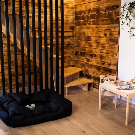 Beskid Loft House - W Gorach بيت للعطل